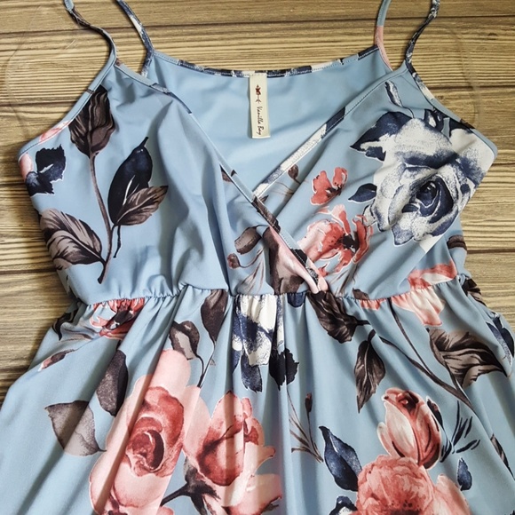 Gorgeous Blue Floral Dress S M L - Picture 2 of 4